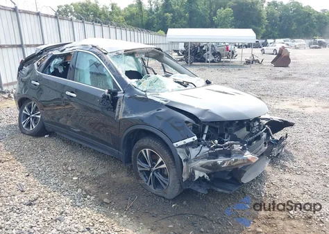 2020 Nissan Rogue Sv Intelligent Awd z USA, uszkodzony, nr VIN 5N1AT2MV1LC798245